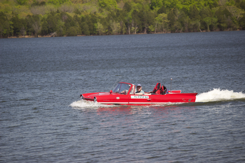 Illustration for article titled Photodump from Amphicar Day